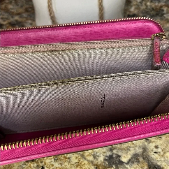 🌵Fendi EUC Zucca Wallet w /COA with Pink Trim - Picture 7 of 11